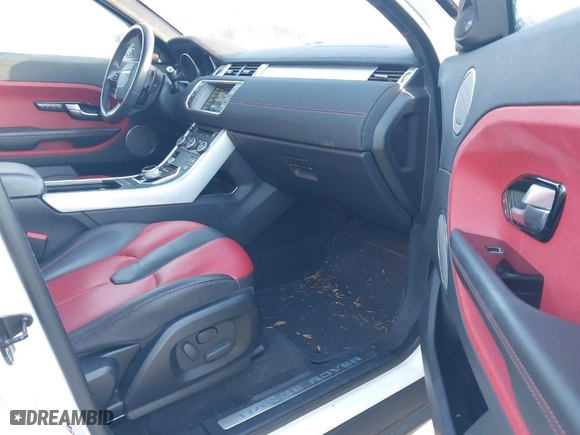 2015 Land Rover Range Rover Evoque Dynamic with VIN SALVT2BG7FH076983, listed as a IAAI auction lot 41377760 with 30,191 mi miles. Bid and sale history available at carsss.com. Image 5.