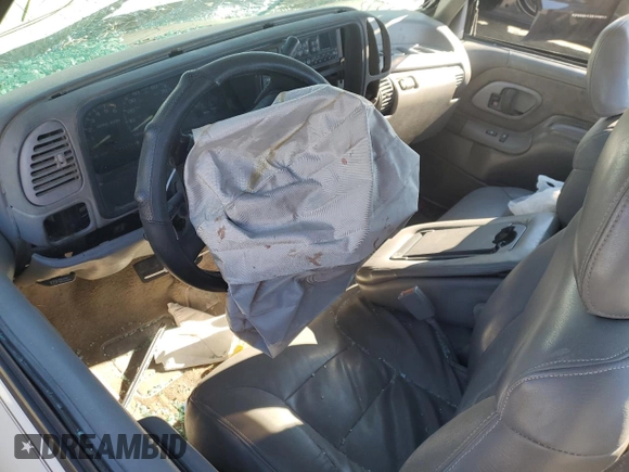 1996 Chevrolet Silverado 1500 with VIN 1GCEC14R1TZ185395, listed as a Copart auction lot 42244085 with 545,084 mi miles and Salvage Title. Bid and sale history available at DreamBid. Image 8.