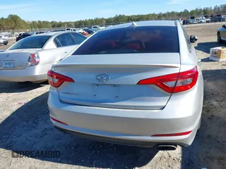 2017 Hyundai Sonata 2.4L with VIN 5NPE24AF5HH532563, listed as a IAAI auction lot 41117851 with 141,692 mi miles and . Bid and sale history available at carsss.com. Image 16.