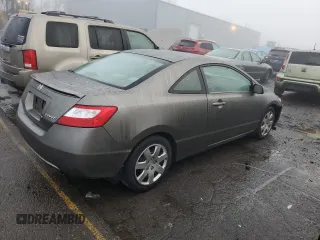 2006 Honda Civic Cpe LX with VIN 2HGFG11666H573117, listed as a Copart auction lot 86996744 with 195,733 mi miles and Salvage Title. Bid and sale history available at carsss.com. Image 3.