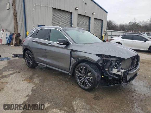 2022 Infiniti QX50 Luxe z VIN 3PCAJ5BA6NF113237, wystawiony jako Copart lot #42326275 z przebiegiem 44 538 mil mil oraz Szkoda całkowita • Salvage title. Historia ofert i sprzedaży dostępna na DreamBid. Obrazek 4.