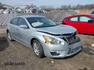 2014 Nissan Altima 2.5 S with VIN 1N4AL3AP3EC151483, listed as a IAAI auction lot 41932459 with 129,408 mi miles. Bid and sale history available at carsss.com. Image 1.