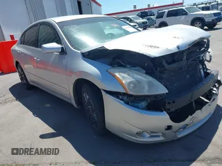 2012 Nissan Altima S with VIN 1N4AL2AP7CC188592, listed as a IAAI auction lot 42101591 with 205,548 mi miles and . Bid and sale history available at carsss.com. Image 1.