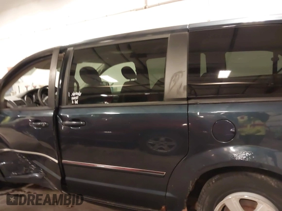 2008 Dodge Grand Caravan SXT with VIN 1D8HN54PX8B107647, listed as a IAAI auction lot 40763240 with 225,351 mi miles and . Bid and sale history available at DreamBid. Image 15.