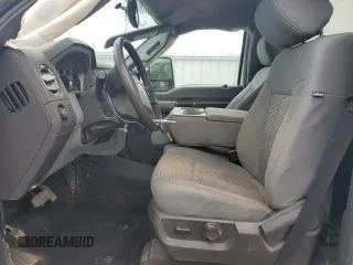 2016 Ford F-250 XLT z VIN 1FTBF2B66GEC39943, wystawiony jako Copart lot #46064225 z przebiegiem 104 959 mil mil oraz Szkoda całkowita • Salvage title. Historia ofert i sprzedaży dostępna na DreamBid. Obrazek 7.