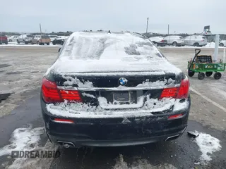 2015 BMW 7 Series 750i xDrive with VIN WBAYB6C54FD225432, listed as a IAAI auction lot 41286904 with 94,139 mi miles. Bid and sale history available at carsss.com. Image 16.