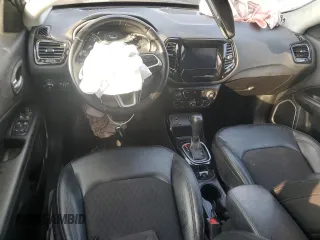 2020 Jeep Compass Latitude with VIN 3C4NJCBB3LT205774, listed as a Copart auction lot 43865785 with 62,880 mi miles and Salvage Title. Bid and sale history available at carsss.com. Image 8.