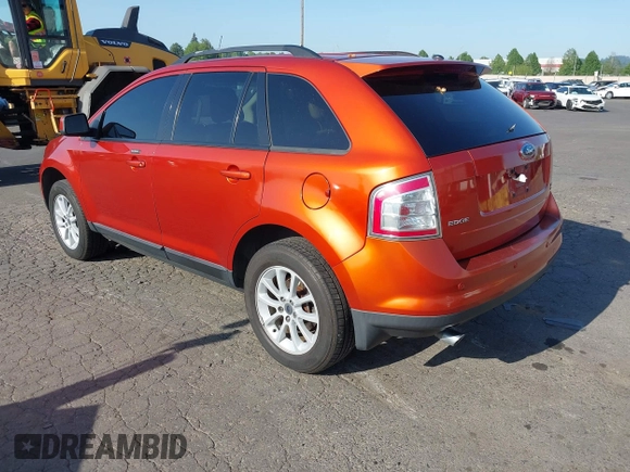 2007 Ford Edge SEL with VIN 2FMDK48CX7BA65542, listed as a IAAI auction lot 42162639 with 192,105 mi miles. Bid and sale history available at carsss.com. Image 3.