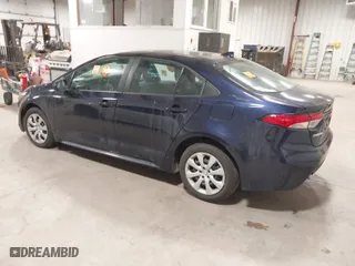 2024 Toyota Corolla LE with VIN 5YFB4MDE4RP180340, listed as a IAAI auction lot 41550229 with 48,128 mi miles. Bid and sale history available at carsss.com. Image 3.