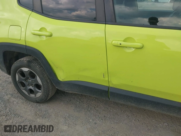 2017 Jeep Renegade Sport with VIN ZACCJBAB1HPF07825, listed as a IAAI auction lot 42675114 with 137,793 mi miles and . Bid and sale history available at DreamBid. Image 17.