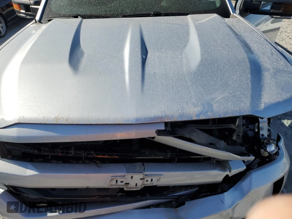 2018 Chevrolet Silverado 1500 LT with VIN 1GCUKREC3JF196971, listed as a Copart auction lot 49260235 with Not Provided miles and Salvage Title. Bid and sale history available at DreamBid. Image 11.