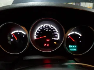 2008 Dodge Grand Caravan SE z VIN 1D8HN44H88B176470, wystawiony jako Copart lot #53282145 z przebiegiem 126 620 mil mil oraz Szkoda całkowita • Salvage title. Historia ofert i sprzedaży dostępna na DreamBid. Obrazek 9.