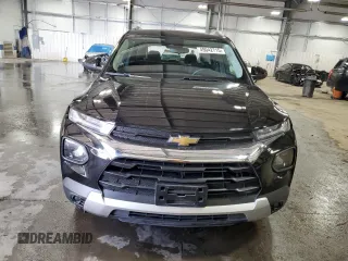 2022 Chevrolet TrailBlazer LT with VIN KL79MRSLXNB057483, listed as a Copart auction lot 49042715 with 39,448 mi miles and Salvage Title. Bid and sale history available at DreamBid. Image 5.