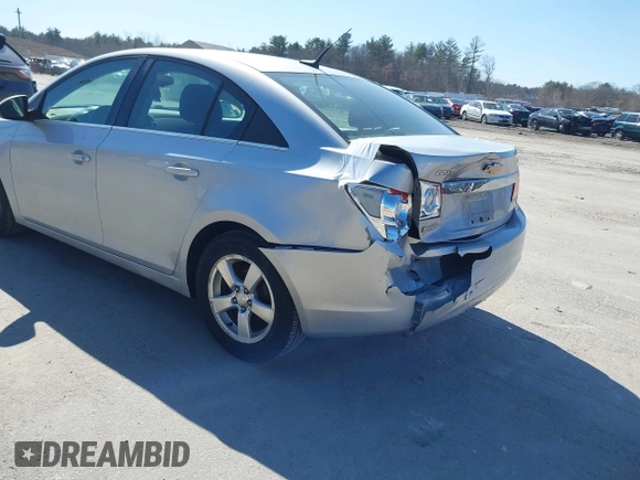2013 Chevrolet Cruze 1LT with VIN 1G1PC5SB3D7269455, listed as a IAAI auction lot 41770161 with 141,940 mi miles and . Bid and sale history available at DreamBid. Image 6.