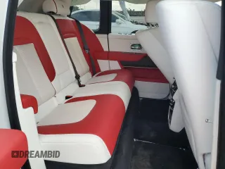 2022 Rolls-Royce Cullinan z VIN SLATV4C09NU210833, wystawiony jako Copart lot #86283314 z przebiegiem 6 301 mil mil oraz Nie do naprawy • Non repairable. Historia ofert i sprzedaży dostępna na DreamBid. Obrazek 11.