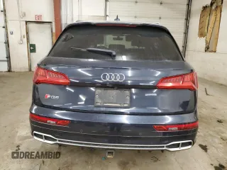 2018 Audi SQ5 Premium Plus with VIN WA1A4AFY0J2143297, listed as a Copart auction lot 42574905 with 133,438 mi miles and Clean Title. Bid and sale history available at DreamBid. Image 6.