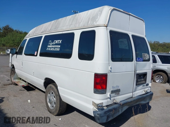 2012 Ford Econoline Cargo Commercial with VIN 1FTNS2EW4CDA50633, listed as a IAAI auction lot 40694015 with 309,334 mi miles. Bid and sale history available at carsss.com. Image 3.