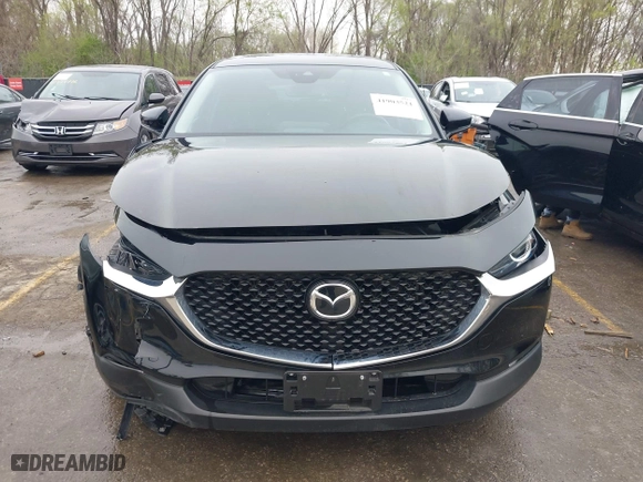 2021 Mazda CX-30 Select with VIN 3MVDMBBL2MM269790, listed as a IAAI auction lot 41903521 with 31,484 mi miles. Bid and sale history available at carsss.com. Image 12.