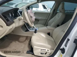 2011 Volvo XC60 3.0T with VIN YV4902DZXB2191880, listed as a Copart auction lot 62069195 with 94,414 mi miles and Clean title. Bid and sale history available at DreamBid. Image 7.