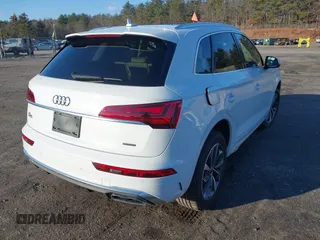 2024 Audi Q5 S line Premium z VIN WA1GAAFY5R2097223, wystawiony jako IAAI lot #41035850 z przebiegiem 1 234 mil mil oraz . Historia ofert i sprzedaży dostępna na DreamBid. Obrazek 4.