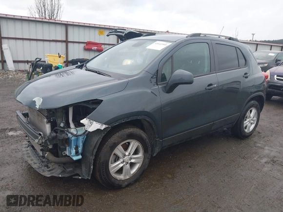 2021 Chevrolet Trax LT with VIN KL7CJPSB4MB346304, listed as a IAAI auction lot 41641995 with 33,677 mi miles. Bid and sale history available at carsss.com. Image 18.