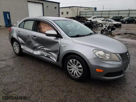 2012 Suzuki Kizashi S with VIN JS2RF9A11C6100083, listed as a Copart auction lot 71370744 with 178,400 mi miles and Salvage Title. Bid and sale history available at carsss.com. Image 11.