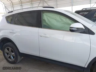 2015 Toyota RAV4 XLE with VIN JTMWFREVXFD066557, listed as a IAAI auction lot 41825354 with 173,595 mi miles. Bid and sale history available at carsss.com. Image 13.