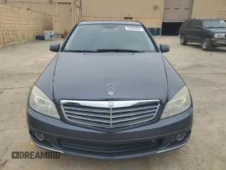 2010 Mercedes-Benz C 300 Sport z VIN WDDGF5EB6AR112535, wystawiony jako Copart lot #55605945 z przebiegiem 133 691 mil mil oraz Szkoda całkowita • Salvage title. Historia ofert i sprzedaży dostępna na DreamBid. Obrazek 5.