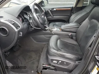 2015 Audi Q7 Premium Plus z VIN WA1LGAFE3FD029618, wystawiony jako Copart lot #58665605 z przebiegiem 146 148 mil mil oraz Czysty tytuł • Clean title. Historia ofert i sprzedaży dostępna na DreamBid. Obrazek 7.