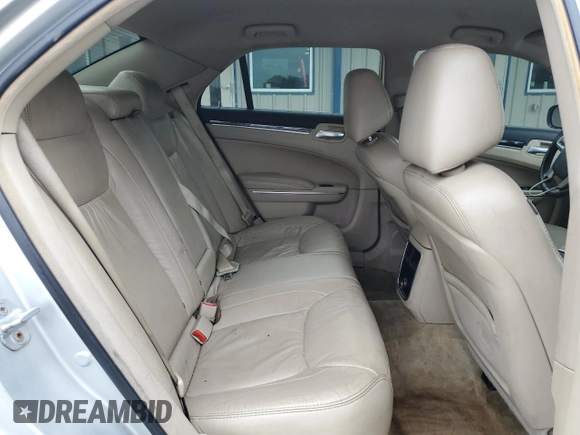 2011 Chrysler 300 Limited с VIN 2C3CA5CG0BH613884, выставлен на аукционе Copart как лот 79624194 с пробегом 156 489 миль миль и Списание • Salvage title. История ставок и продаж доступна на DreamBid. Изображение 10.