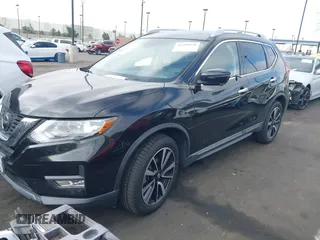 2019 Nissan Rogue SL with VIN 5N1AT2MT9KC749923, listed as a IAAI auction lot 41499939 with 39,193 mi miles and . Bid and sale history available at DreamBid. Image 17.