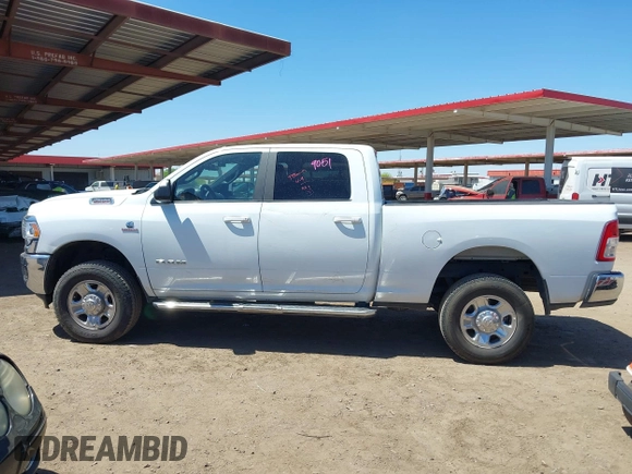 2022 Ram 2500 Big Horn with VIN 3C6UR5DL3NG344991, listed as a IAAI auction lot 42054720 with 47,125 mi miles. Bid and sale history available at carsss.com. Image 13.