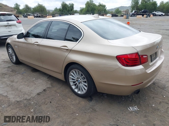 2011 BMW 5 Series 535i with VIN WBAFR7C58BC605804, listed as a IAAI auction lot 42047548 with 147,833 mi miles and . Bid and sale history available at carsss.com. Image 3.