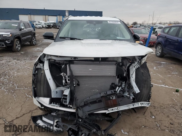 2023 Ford Explorer Platinum with VIN 1FM5K8HC4PGB82389, listed as a Copart auction lot 87203834 with 3,831 mi miles and Salvage title. Bid and sale history available at DreamBid. Image 5.