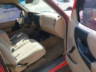 1997 Ford Ranger XLT with VIN 1FTCR10A4VPB39564, listed as a IAAI auction lot 41822728 with 138,568 mi miles. Bid and sale history available at carsss.com. Image 5.