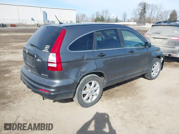 2011 Honda CR-V SE with VIN 5J6RE4H44BL048619, listed as a IAAI auction lot 41778585 with 181,454 mi miles. Bid and sale history available at carsss.com. Image 4.