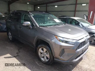 2022 Toyota RAV4 Hybrid XLE with VIN 4T3RWRFVXNU077426, listed as a IAAI auction lot 42067829 with 44,508 mi miles. Bid and sale history available at carsss.com. Image 1.