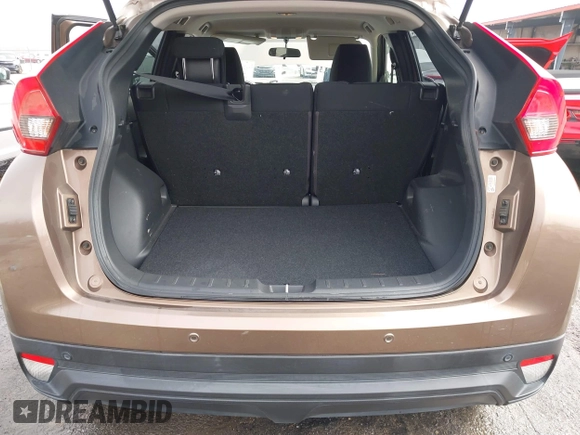 2020 Mitsubishi Eclipse Cross ES with VIN JA4AS3AA5LZ016857, listed as a IAAI auction lot 41650782 with 78,771 mi miles and . Bid and sale history available at DreamBid. Image 8.