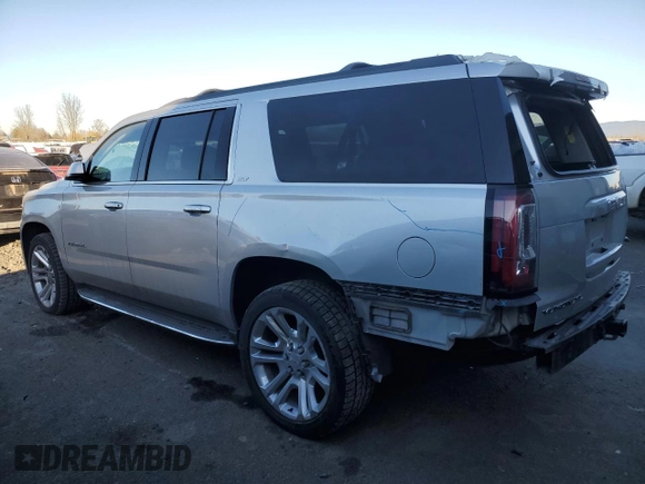 2018 GMC Yukon XL SLT with VIN 1GKS2GKC6JR371636, listed as a Copart auction lot 88003245 with 84,022 mi miles and Salvage Title. Bid and sale history available at carsss.com. Image 2.