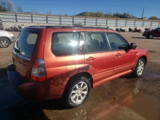 2007 Subaru Forester X w/Premium Pkg with VIN JF1SG65627H712161, listed as a Copart auction lot 83601634 with 195,703 mi miles and Clean Title. Bid and sale history available at carsss.com. Image 4.