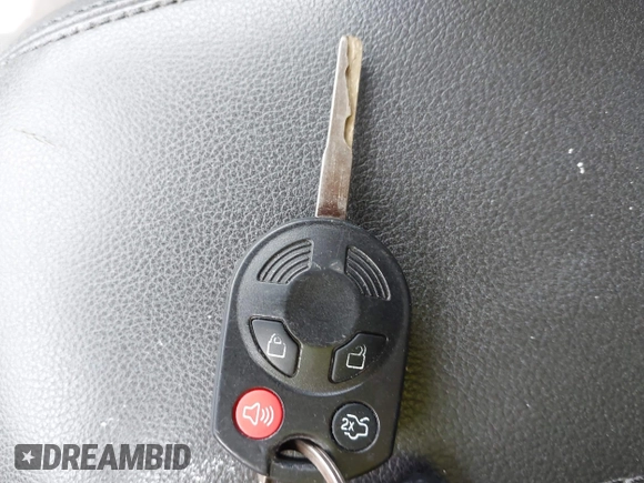 2014 Ford Escape SE with VIN 1FMCU9G97EUB27835, listed as a IAAI auction lot 42530986 with 137,933 mi miles and . Bid and sale history available at DreamBid. Image 11.