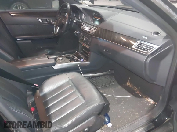 2016 Mercedes-Benz E 400 with VIN WDDHF6HB5GB172605, listed as a IAAI auction lot 41224247 with 68,010 mi miles and . Bid and sale history available at carsss.com. Image 5.