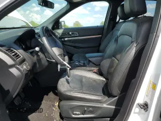 2018 Ford Explorer XLT z VIN 1FM5K8DH8JGB14704, wystawiony jako Copart lot #55526725 z przebiegiem 51 659 mil mil oraz Szkoda całkowita • Salvage title. Historia ofert i sprzedaży dostępna na DreamBid. Obrazek 7.