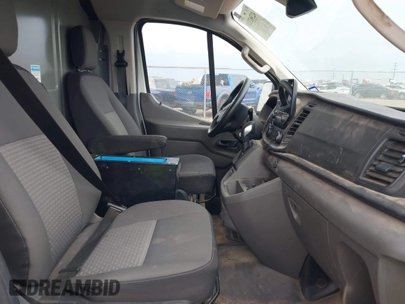 2020 Ford Transit Cargo с VIN 1FTYE1Y87LKA19366, выставлен на аукционе IAAI как лот 42362020 с пробегом 149 830 миль миль и . История ставок и продаж доступна на DreamBid. Изображение 5.