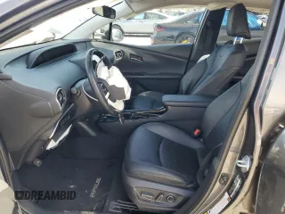 2017 Toyota Prius Plus with VIN JTDKARFP9H3052624, listed as a Copart auction lot 47146485 with 114,710 mi miles and Salvage Title. Bid and sale history available at DreamBid. Image 7.