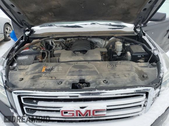2017 GMC Yukon XL SLT with VIN 1GKS2GKC7HR193472, listed as a Copart auction lot 45118215 with 226,640 mi miles and Salvage Title. Bid and sale history available at carsss.com. Image 12.
