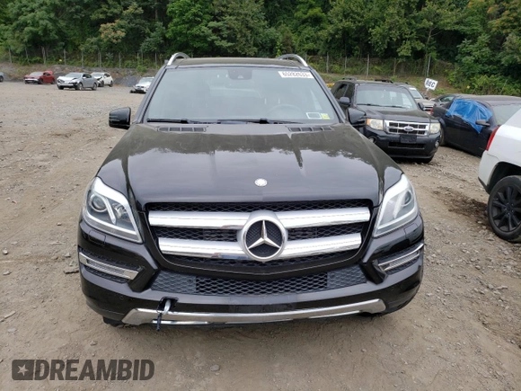 2015 Mercedes-Benz GL-Class GL 350 BlueTEC with VIN 4JGDF2EE5FA561373, listed as a Copart auction lot 65282633 with 162,861 mi miles. Bid and sale history available at carsss.com. Image 5.