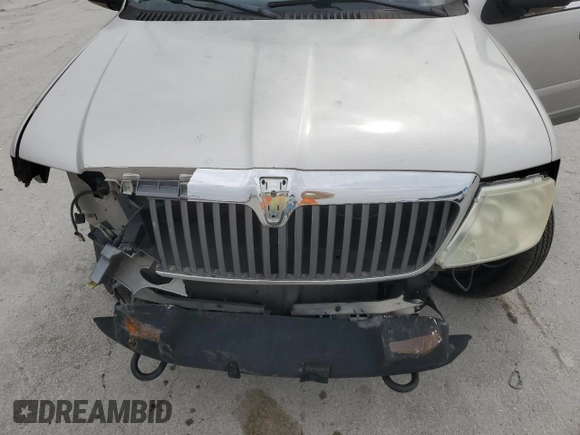 2003 Lincoln Navigator Luxury z VIN 5LMFU28R13LJ02125, wystawiony jako Copart lot #50629795 z przebiegiem 373 692 mil mil oraz Szkoda całkowita • Salvage title. Historia ofert i sprzedaży dostępna na DreamBid. Obrazek 12.