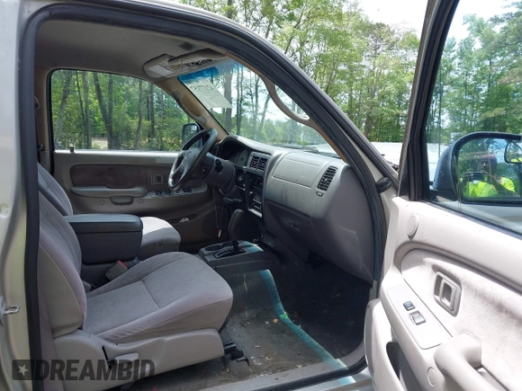 2002 Toyota Tacoma PreRunner с VIN 5TEGN92N02Z063860, выставлен на аукционе IAAI как лот 42177157 с пробегом 121 738 миль миль и . История ставок и продаж доступна на DreamBid. Изображение 5.
