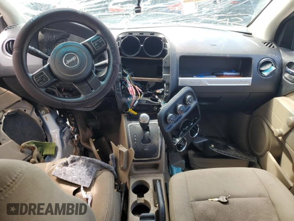 2016 Jeep Compass Sport SE z VIN 1C4NJCBA9GD590955, wystawiony jako Copart lot #71646874 z przebiegiem Nie podano mil oraz Nie do naprawy • Non repairable. Historia ofert i sprzedaży dostępna na DreamBid. Obrazek 8.